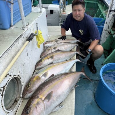 銭洲カンパチ😊全員ゲット絶好調😊