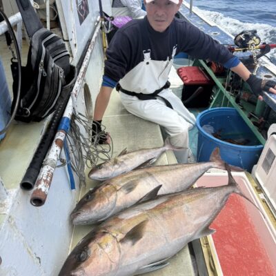 銭洲😊カンパチ泳がせ😊好調😊