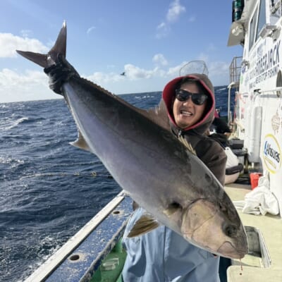 銭洲秋カンパチ😊絶好調です😊